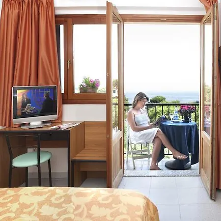 Hotel Da Fine 2*